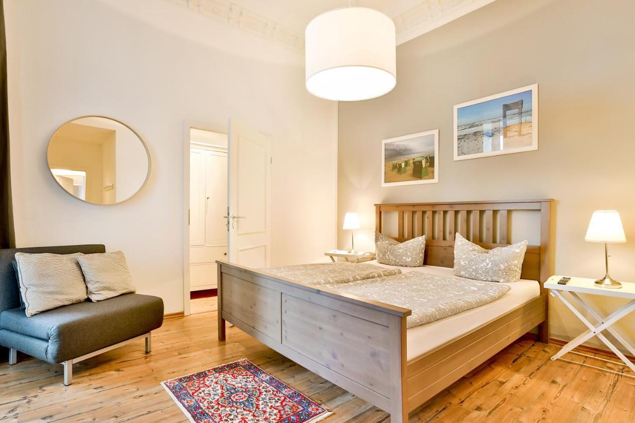 Apartments Am Bahnhof شترالسوند المظهر الخارجي الصورة