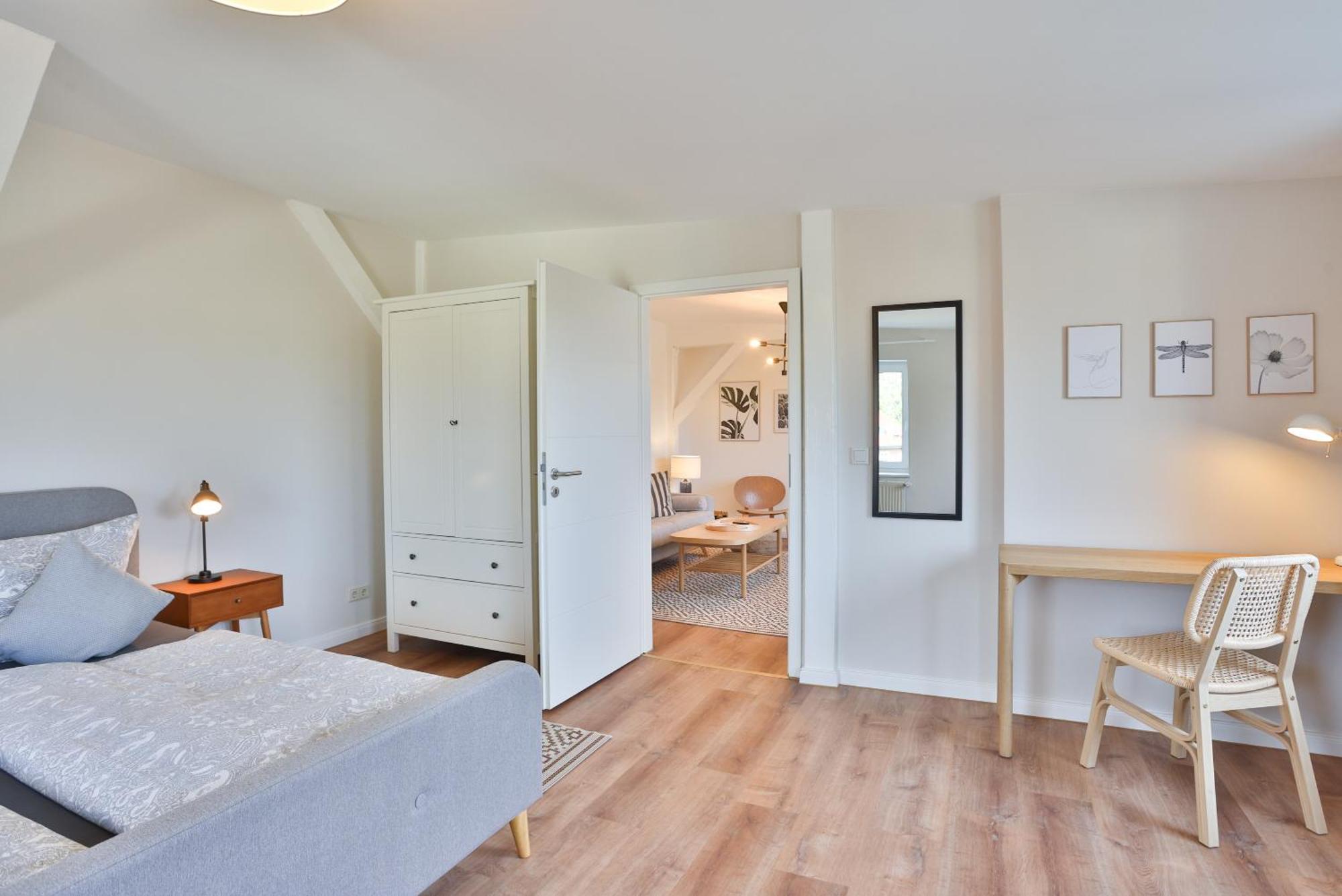 Apartments Am Bahnhof شترالسوند الغرفة الصورة