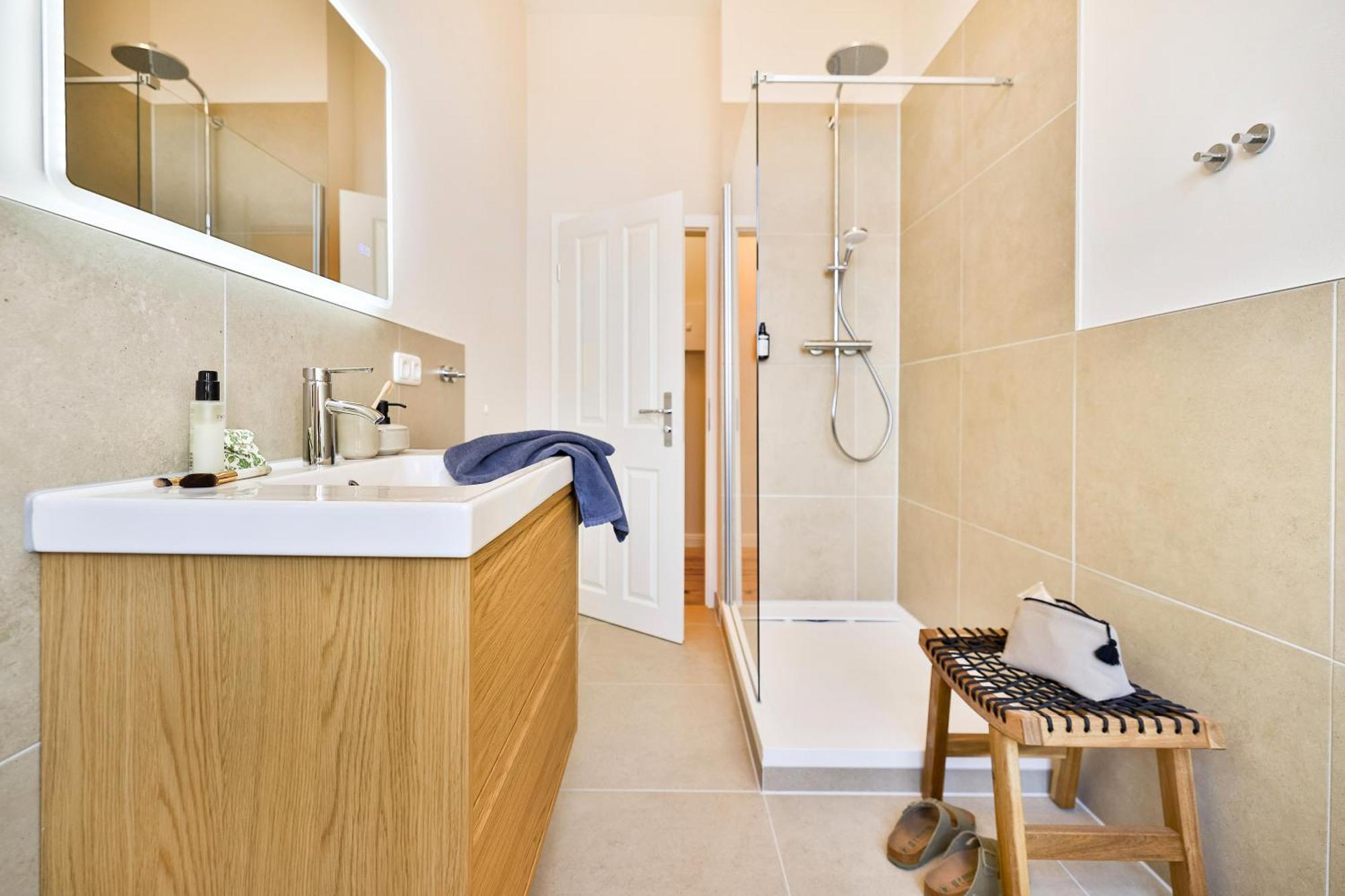 Apartments Am Bahnhof شترالسوند المظهر الخارجي الصورة
